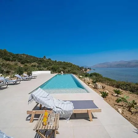 Villa Aionia In Lepeda Lixouri